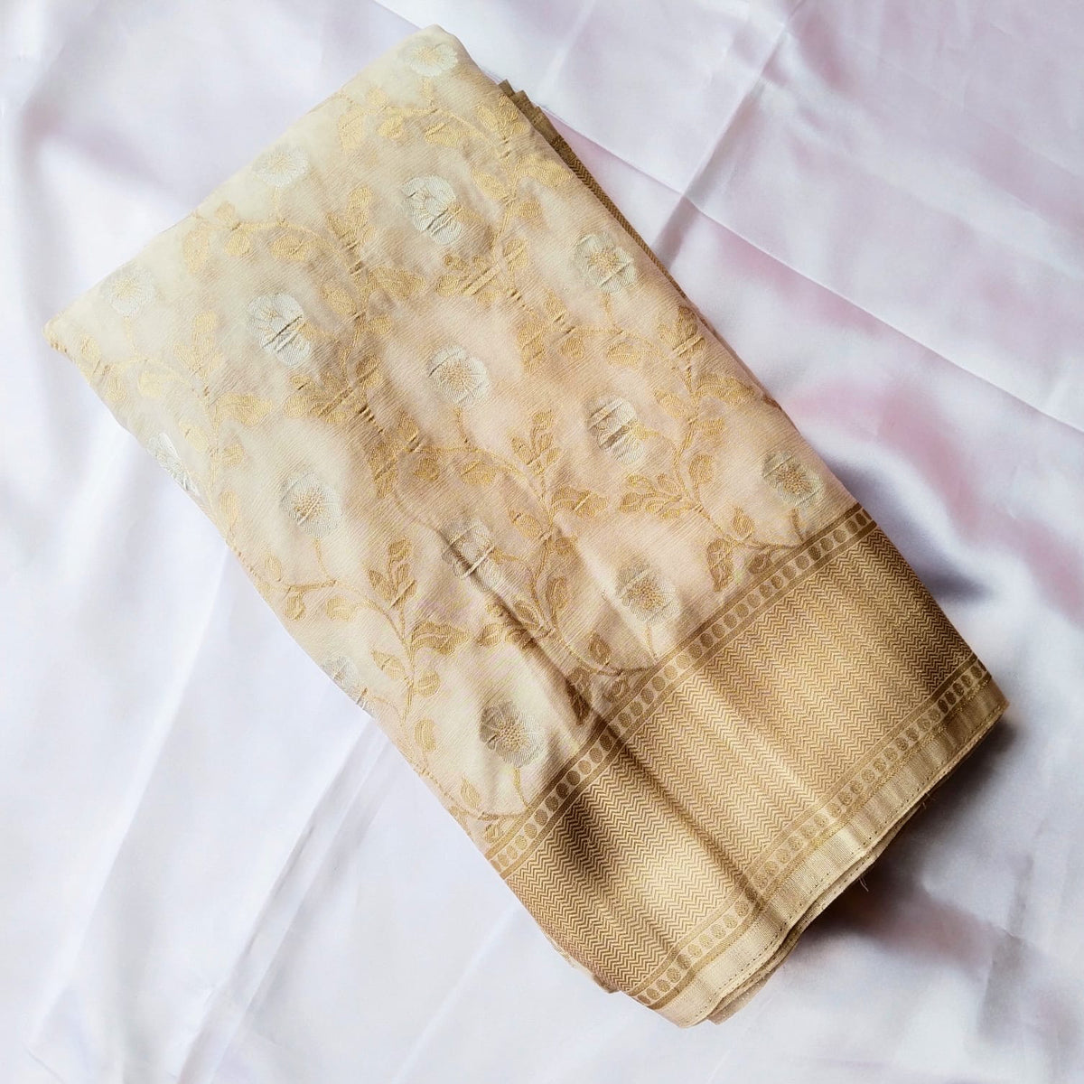 Chinnon Saree